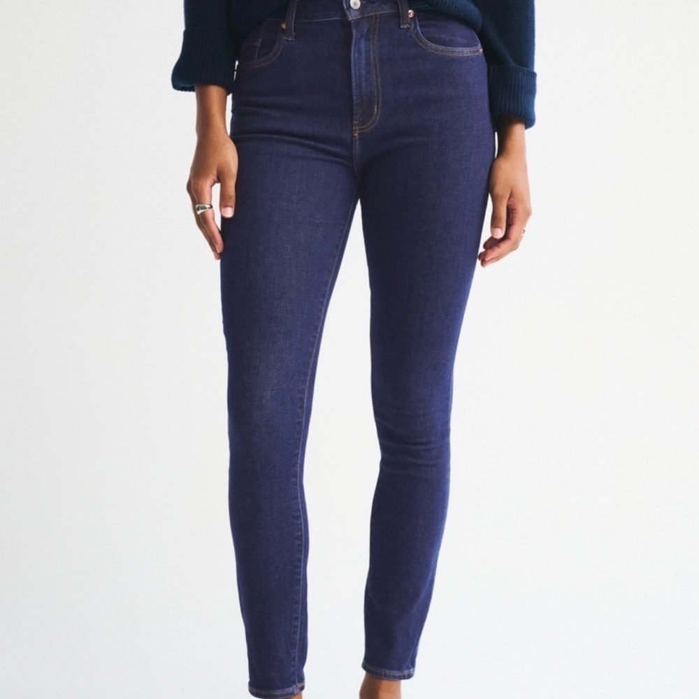 Abercrombie & Fitch Curve Love Jeans 4s